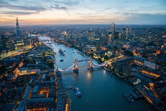 Mailee Express in London